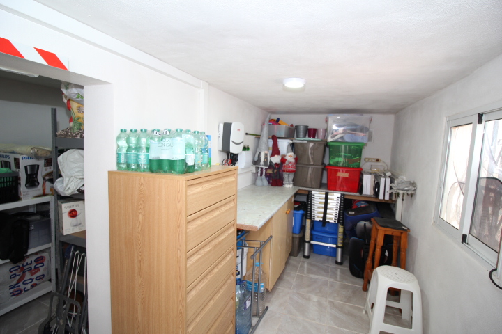 Chalet Esquina en Urb. La Marina San Fulgencio