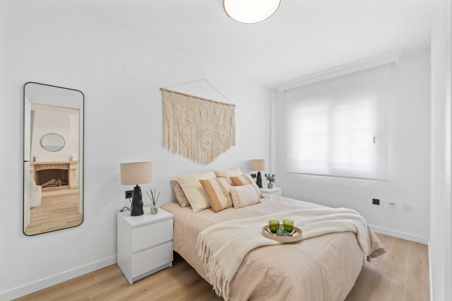 Renovado Chalet Semiadosado en Villamartin PAU 26