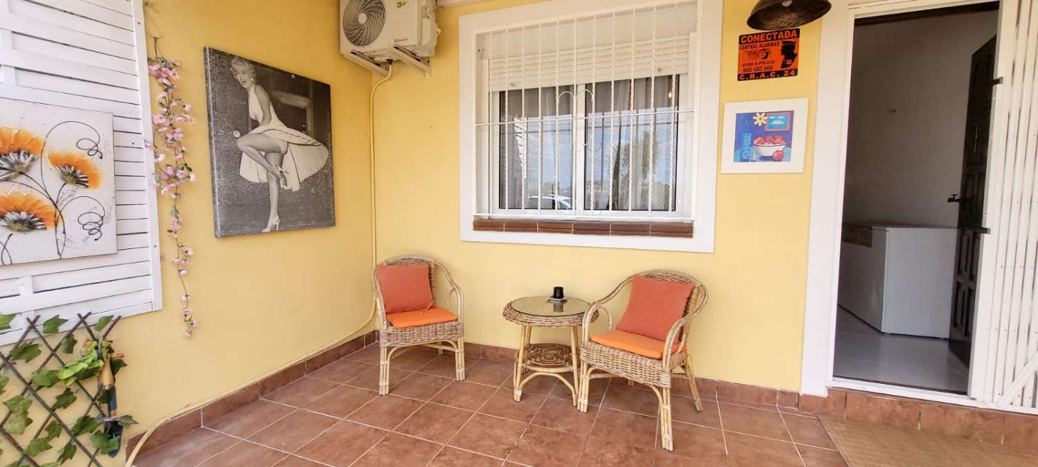 Long-term rental: ground-floor bungalow with 2 bedrooms