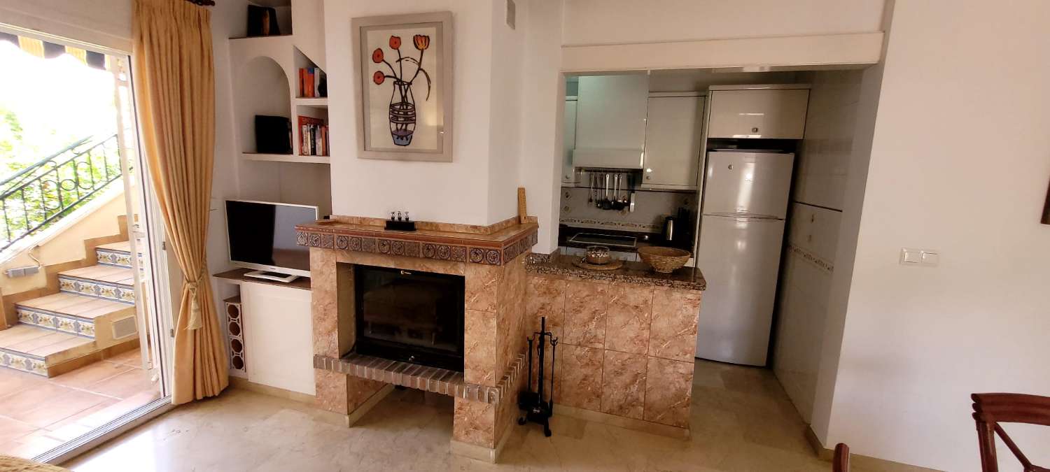 Fantástico bungalow en planta baja ubicado en una de las zonas residenciales más demandadas de Playa Flamenca.