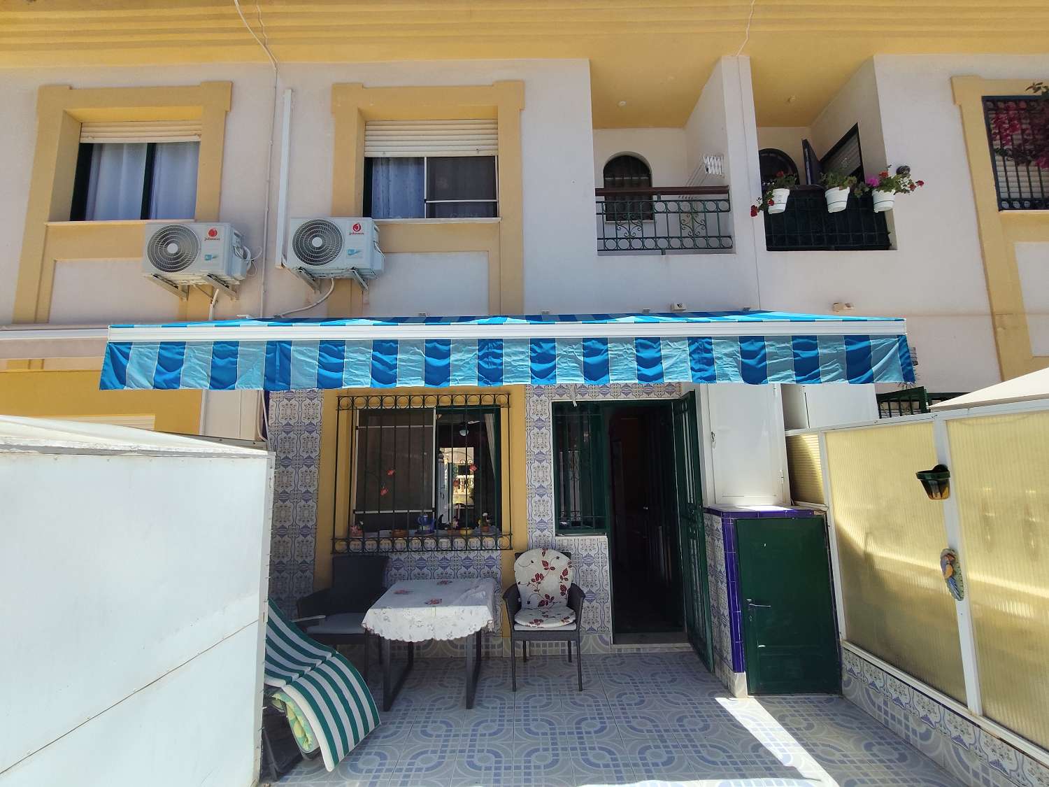 Adosado de 3 dormitorios en venta en La Zenia