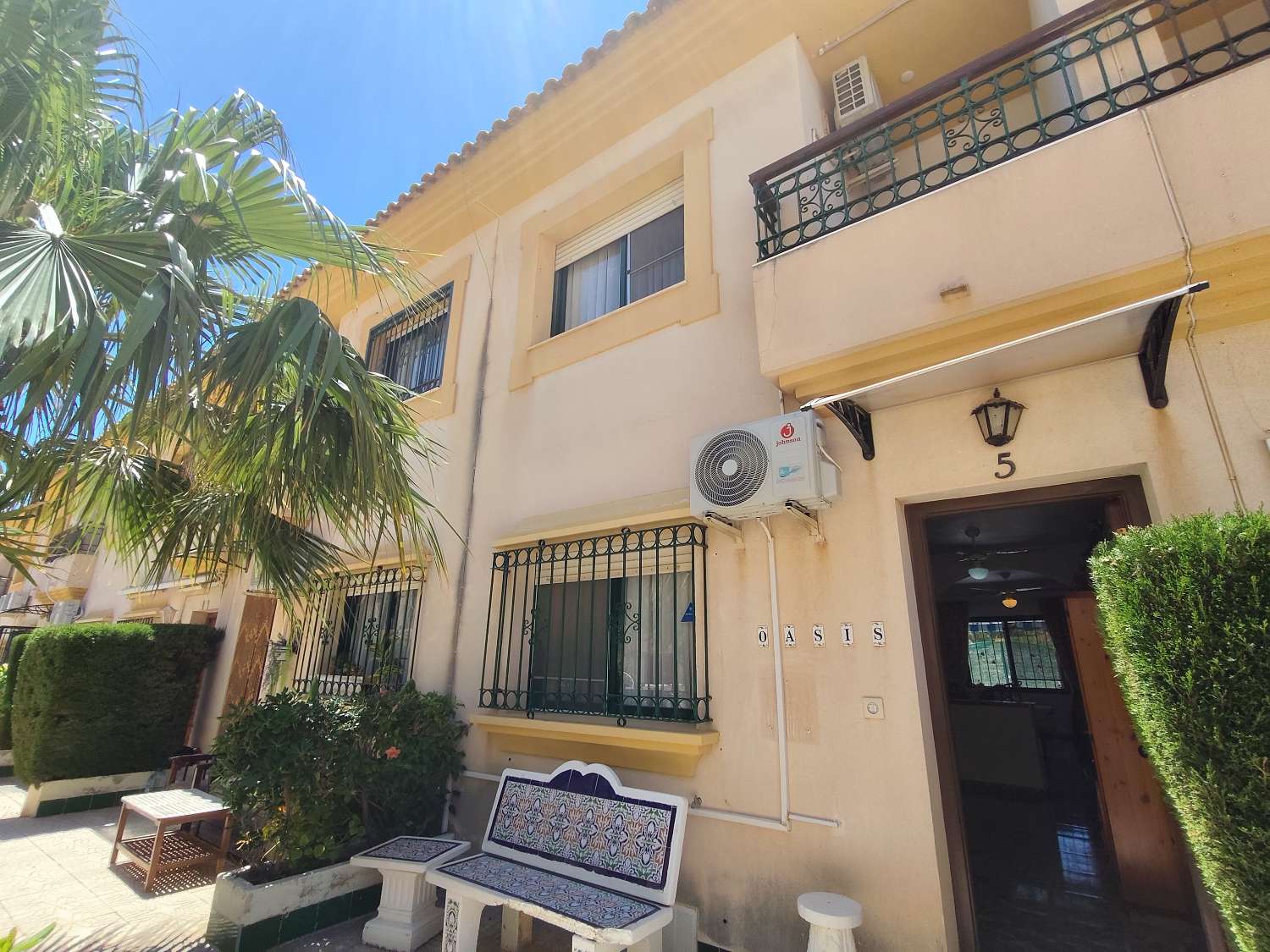 Adosado de 3 dormitorios en venta en La Zenia