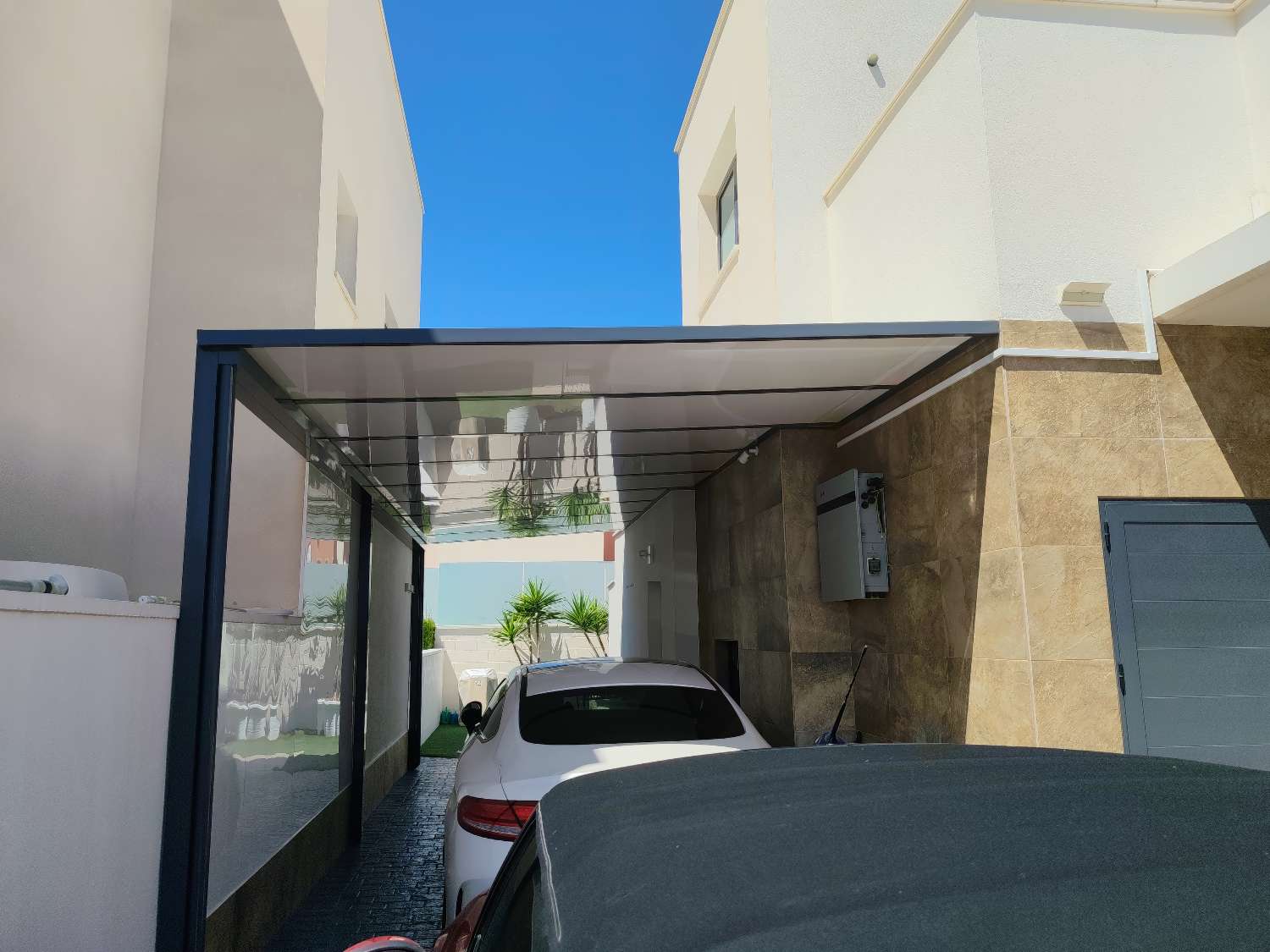 Villa de 3 dormitorios en venta en San Miguel de Salinas