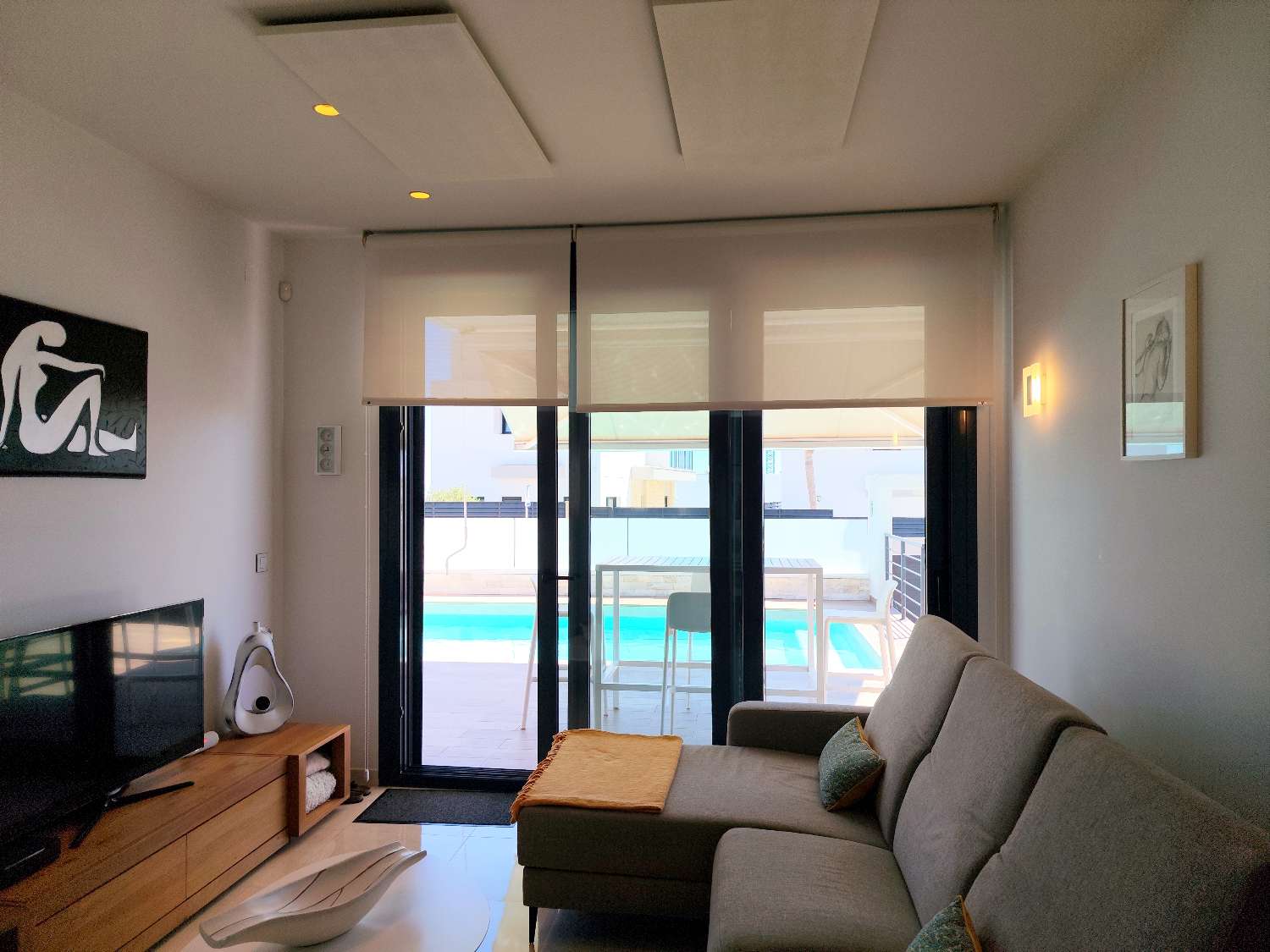Villa de 3 dormitorios en venta en San Miguel de Salinas