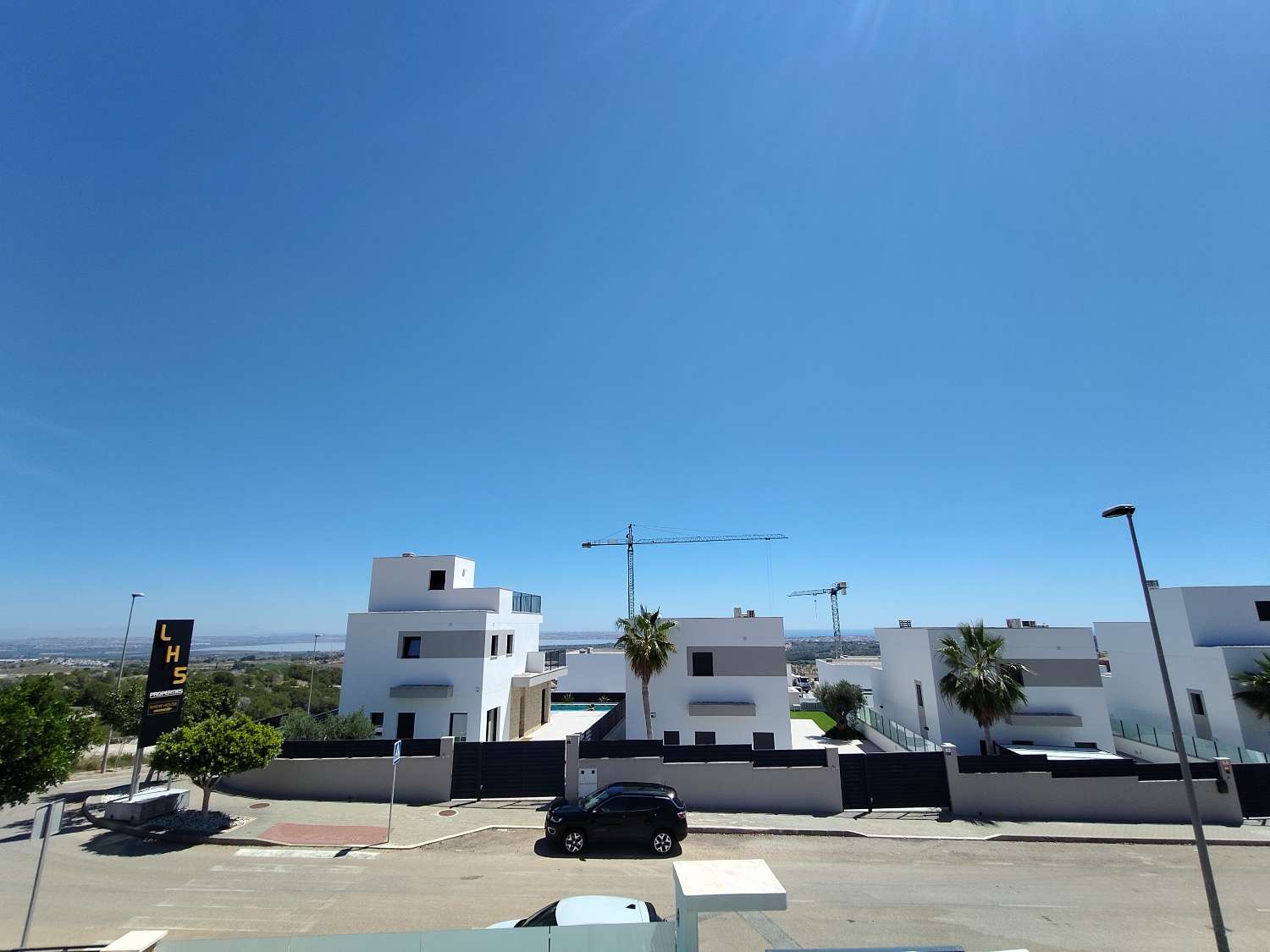 Villa de 3 dormitorios en venta en San Miguel de Salinas
