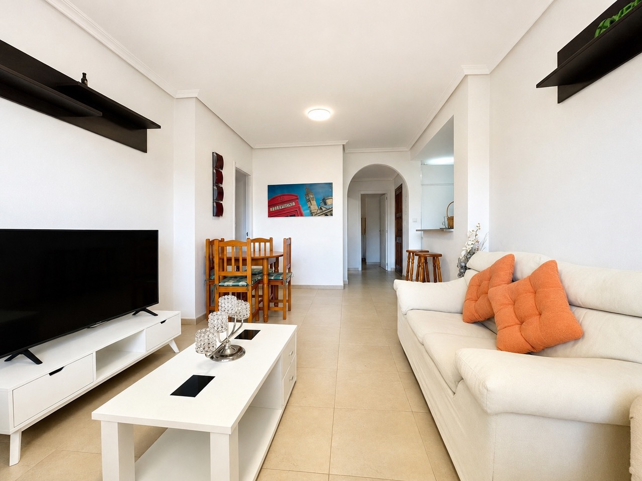 Piso de 2 dormitorios en venta en Villamartín