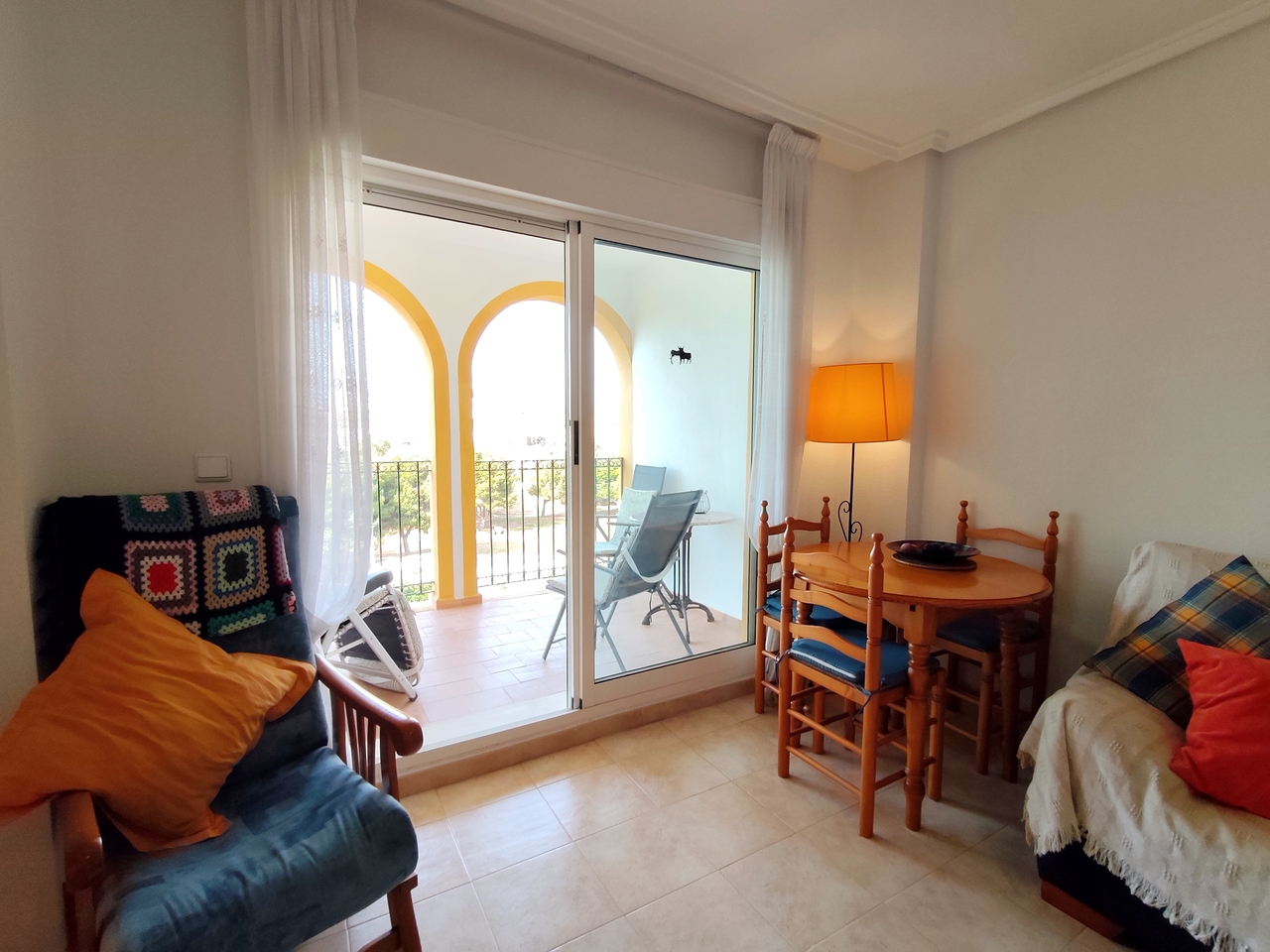 Piso de 2 dormitorios en venta en La Zenia