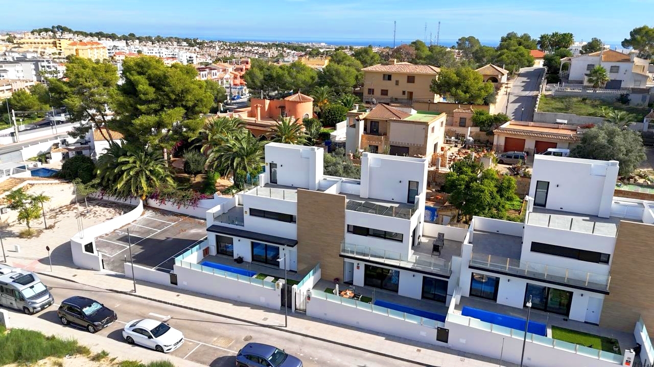 Villa de 2 dormitorios en venta en Villamartín