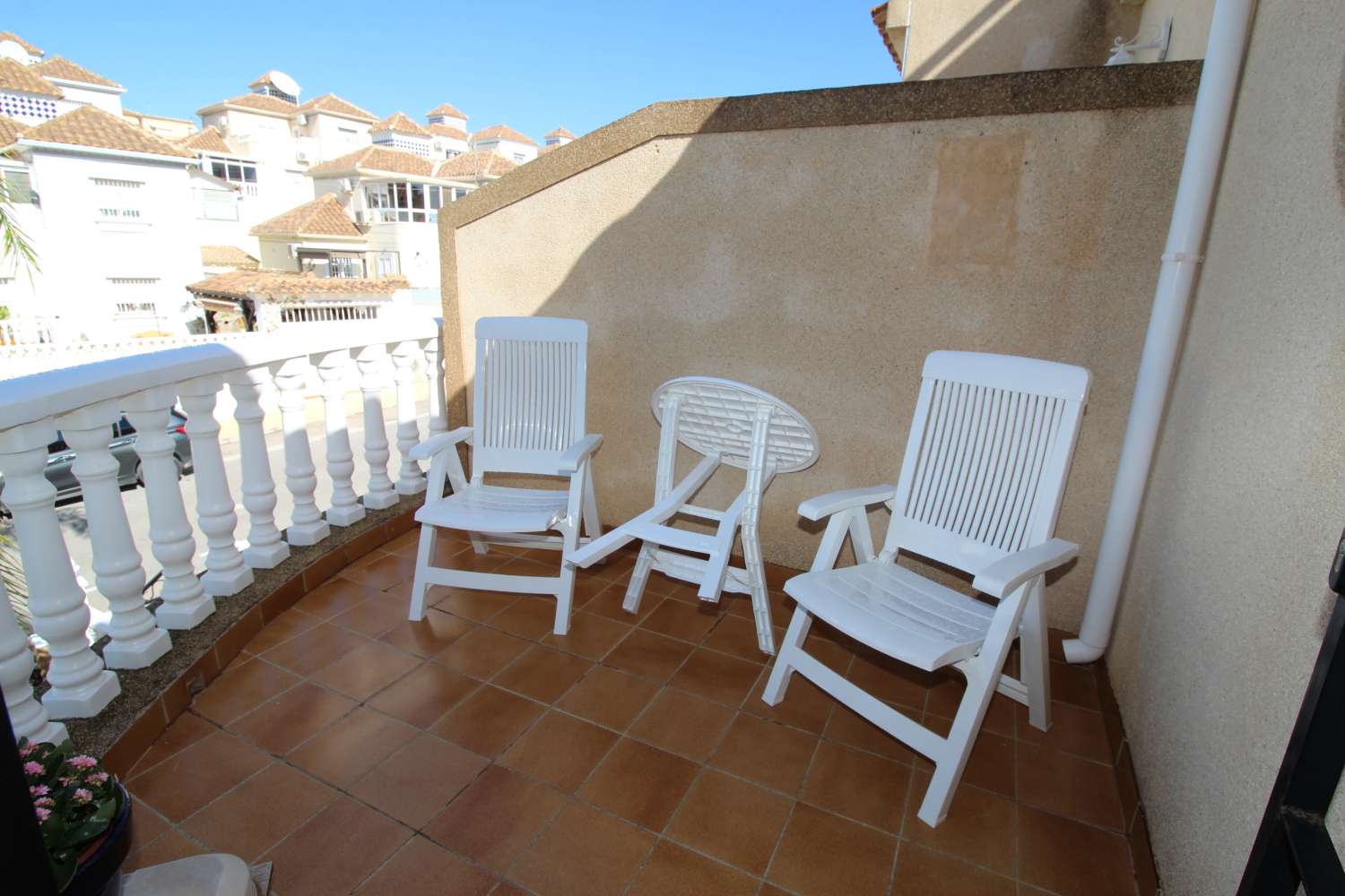 Quad-style bungalow with garden, terraces, swimming pool and sea views in Villamartín
