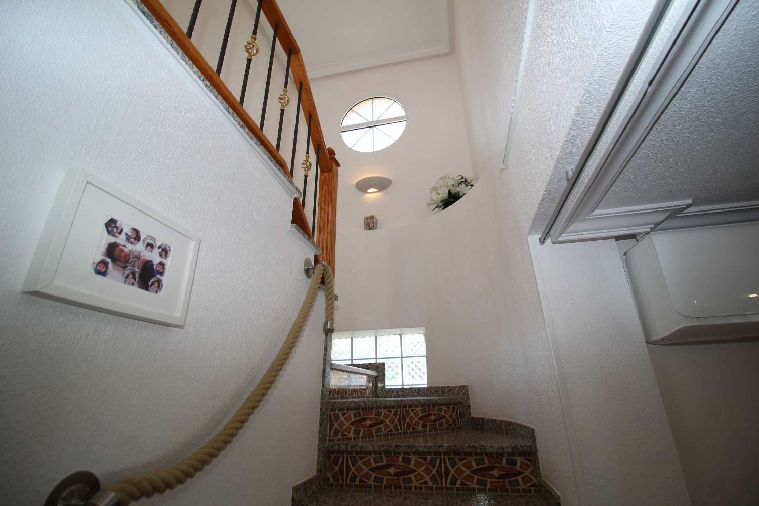 Quad-style bungalow with garden, terraces, swimming pool and sea views in Villamartín