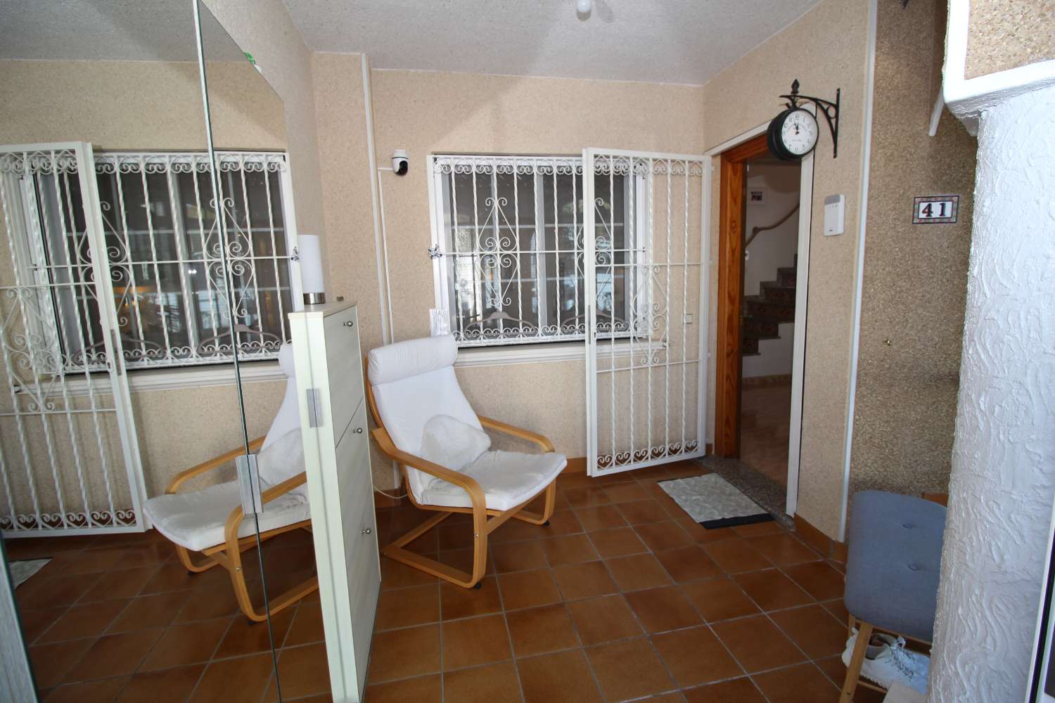 Quad-style bungalow with garden, terraces, swimming pool and sea views in Villamartín